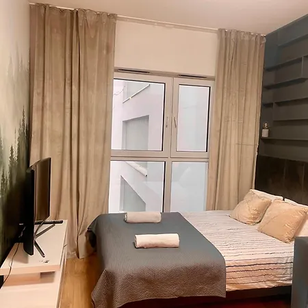 Plac Wolnosci 6 Airconditioning Апарт-отель 3*