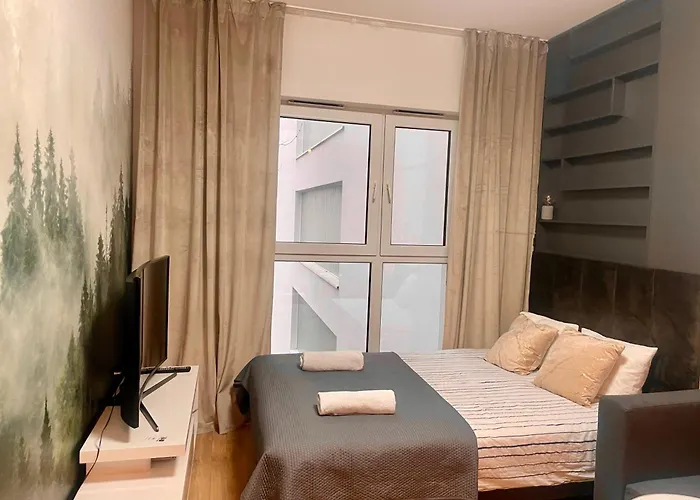 Plac Wolnosci 6 Airconditioning Aparthotel 3*